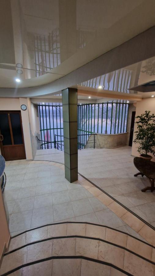 Polo Hotel Yerevan Exterior photo