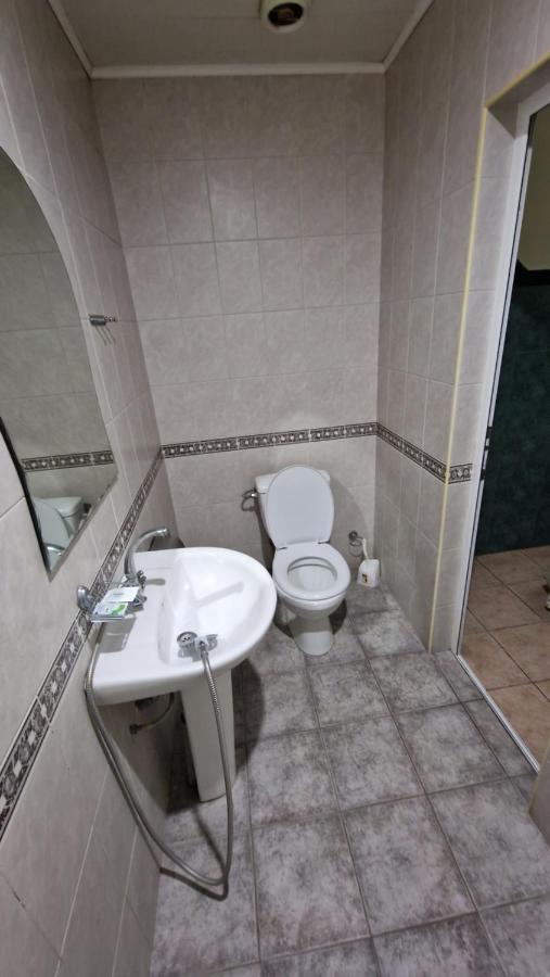 Polo Hotel Yerevan Exterior photo